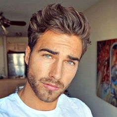 Textured Quiff with Tapered Sides and Beard Slick Back Haircut, Trendy We Fryzurach, Quiff Hairstyles, Cool Mens Haircuts, Cool Hairstyles For Men, Slicked Back Hair