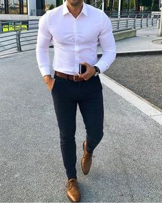 Mens Fashion Classy Gentleman Style, Men Work Outfits, Formal Mens Fashion, Dapper Gentleman, Mens Fashion Jeans