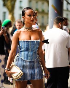 Mini Denim Skirt Outfit, Skirt Outfit Denim, Instagram Model Outfits, Denim Skirt Outfit, Draya Michele, Hot Summer Outfits, Outfit Denim, Beautiful Photoshoot Ideas, Top Street Style