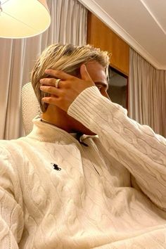 Scandinavian Style Men, Icy Blonde Hair, Brp Port, Classy Outfits Men, Shatter Me Series, Aaron Warner, Dream Husband, Icy Blonde, Scandinavian Fashion