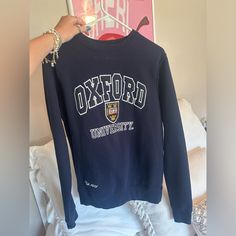 Navy Blue Oxford University Hoodie. Never Worn, Super Cute Oversized Hoodie! Size Medium. Oxford University Hoodie, Cute Oversized Hoodie, Blue College, University Hoodie, College Hoodies, Oxford University, Oversized Hoodie, High End Fashion, Colorful Hoodies