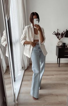 Neutral Outfit Ideas Women, Fashion2023 Trends, Rooftop Party Outfit, Drinks Outfit Evening, Outfits Cumpleaños, Shower Guest Outfit, Party Outfit Summer, Early Spring Outfits Casual