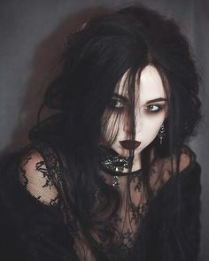 Calm Images, Vampire Goth, Victorian Goth, Goth Beauty