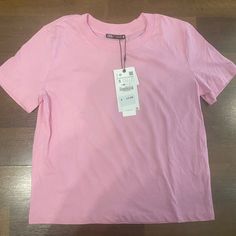 Pink Zara T-Shirt Never Worn 100% Cotton Mock Neck And T Shirt, White Short Sleeve Tops, Zara T Shirt, Lace Tshirt, Sheer Shorts, Brown Tshirt, Ladies Tee Shirts, Short Sleeve Cropped Top, Floral Print Shorts