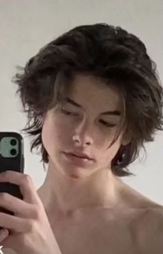 Eboy Hair, Haircut V, Haircut Ideas Medium, Haircut At Home, Glow Up Skin, Guy Haircuts Long, Mens Hairstyles Thick Hair