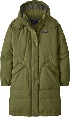 With cozy insulation and a heritage-inspired design  this women's Patagonia Downdrift parka is an easy pick for your coat rack. It's durable  warm and serves up timeless style when temperatures drop. Ocean Plastic Pollution, Patagonia Outfit, Parka Women, Fishing Nets, Plastic Pollution, Skateboarder, Womens Parka, Look Vintage, Shorts With Tights