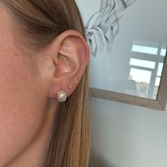 Petite Gold Hoops With Pearl And Easy Snap Closure Nwot Pearl Huggies, Hoop Pearl Earrings, Marley And Me, Earrings Hoops, Big Pearl, Huggie Hoop Earrings, Accessories Jewelry Earrings, Gold Hoops, Gold Hoop