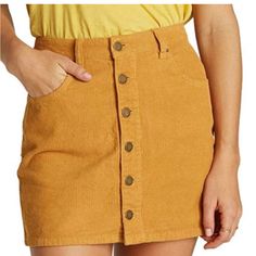 Nwt Billabong Good Life Corduroy Skirt Color Honey Gold Size 28 New With Tags. 1st 5 Are Stock. Please See Photos And Video For Details And Measurements. Colors May Vary Slightly Due To Lighting. Style: Jk15vbgo Embrace Your Feminine Lines In This Vintage Cord Skirt. A Slim Fit Silhouette Made From Cotton Corduroy Is Accented With A Button Down Center Front And Classic 5-Pocket Styling. Features: Womens Corduroy Skirt. Slim Fit. 5-Pocket Styling. Button Down Center Front. Material: Cotton Cord. Party Lounge, Fall Cottagecore, Cord Skirt, Preppy Beach, Lounge Party, Boho Fairy, Fairy Parties, Corduroy Skirt, Good Life