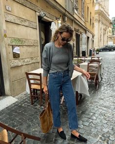 Cardigan Outfit Brown, Taylor Swift Cardigan Outfit, Beige Cardigan Outfit, Red Cardigan Outfit, Cream Cardigan Outfit, Brown Cardigan Outfit, Blue Cardigan Outfit, Cropped Cardigan Outfit, Crop Cardigan Outfit