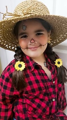 Face Painting Scarecrow, Scarecrow Face Paint Kids, Scarecrow Makeup For Kids, Scarecrow Costume Kids, Kids Scarecrow Costume, Scarecrow Face Paint, Straw Hat Crafts