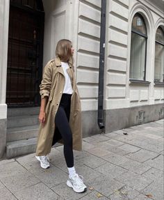 Trench Outfit, Black Leggings Outfit, Trench Coat Outfit, Leggings Outfits, Legging Outfits, Weekend Outfit