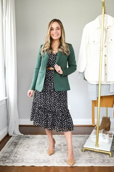 Work Sets Outfit, Green Shirt Office Outfit, Professional Modest Work Outfit, Work Outfits With Dresses, Business Casual Outfits With Dresses, Professional Wardrobe Women, Fall Work Dress Outfits, Spring Work Dresses For Women, J Crew Work Outfits