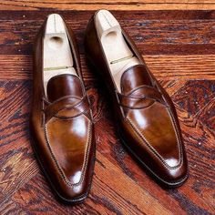 Tan Color Shoes, Slip On Shoes Men, Leather Wedding Shoes, Alligator Dress Shoes, Mens Leather Loafers, Leather Shoes For Men, Leather Formal Shoes, Gentleman Shoes, Slip On Dress Shoes