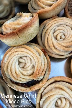 Viennese Whirl Mince Pies from Gen's Christmas Kitchen Pear Caramel, Ginger Chocolate, Caramel Pears, Pear Ginger, Minced Meat Recipe, Christmas Spices