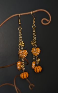 Grab your apple cider and enjoy the crisp fall breeze with these brass chain earrings! Check out behind the scenes and more earrings on Instagram @the.bayou.bee Winter Earrings, Pumpkin Earrings, Fall Earrings, Chain Earrings, Brass Chain, Jewelry Inspo, Dream Jewelry, Autumn Leaves, Diy Jewelry