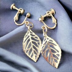 Newest items to my shop, Clip on earrings for those of you that do not have pierced ears, a great way to dress up an outfit. Dangly Clip On Earrings, Earrings Clip On, Leaf Earrings Silver, Silver Leaf Earrings, Holiday Bracelets, Fruit Necklace, Festival Necklace, Pearl Necklace Earrings, Gold Leaf Earrings