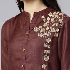 Kurti Neck Design, Casual Kurtis, Kurti Sleeves Design, Kurtas For Women, Hand Embroidery Dress, Simple Kurti Designs, Long Kurti