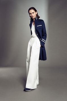 Kiton RTW SS 2019 Nice Pants, Mode Chanel, Fitness Video, Moda Paris, Nautical Fashion, Fashion Night, Fashion Show Collection, Mode Inspiration, White Pants