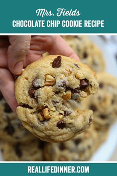 chocolate chip cookie recipe with text overlay that reads, mrs fields chocolate chip cookie recipe