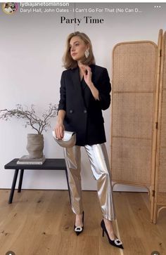 Metallic Trousers, Sporty Chic Style, Metallic Jacket, Shiny Pants, Cocktail Outfit