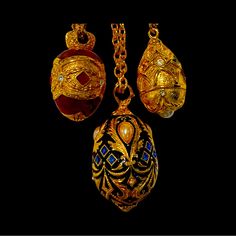 Set Of Three Faberge Historical Reminiscence Necklaces. Two Signed Joan Rivers. Crystals And Detailed Enamel Bring The Romance Of The House Of Faberge Back To Life. Two Gold Chains Are 14 Inches. And One Is 16 Inches. These Pieces Will Add A Festive Touch To The Holidays Or Any Occasion. The Egg Shaped Golden Pendants Are Weighted Metal And Very Detailed. Gold Decorative Jewelry For Formal Occasions, Formal Gold Decorative Jewelry, Unique Formal Jewelry With Decorative Details, Lalique Jewelry, Joan Rivers Jewelry, Historical Jewellery, Joan Rivers, Ancient Jewelry, Back To Life