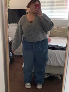 Baggy Clothes Aesthetic, Plus Size Aesthetic Outfits, Outfits For Ladies, Outfits Baggy, Plus Size Fall Outfit, Chubby Fashion, Earthy Outfits, Plus Size Cocktail Dresses, Uni Outfits