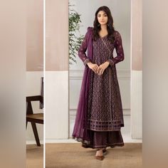 Maria B , Luxury Pret Purple Dress . New With Tag . Size Medium . 3-Piece (Angrakha Shirt With Trousers & Dupatta) Details: Angrakha Embroidered Front, Dyed Plain Back, Embroidered Sleeves With Border, Angrakha Embroidered Neckline Shirt Fabric: Khaddi Net Bottom Fabric: Jacquard Dupatta Fabric: Organza Angrakha Shirt Design, Fitted Purple Palazzo Set With Long Sleeve, Angrakha Style Shirt, Pakistani Frock Design, Maria B Dresses, Angrakha Style Kurti, Angrakha Style Dresses, Angrakha Anarkali, Pakistani Frocks