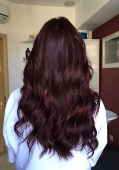 Cool Toned Dark Red Hair, Dark Red Tinted Hair, Black Hair Red Tint, Red Wine Hair Color Dark, Dark Hair With Red Tint, Red Tinted Hair, Red Tinted Brown Hair, Dark Cherry Hair, Pelo Color Vino