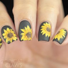 Nails With Sunflowers, Fall Sunflower Nails, Blue Grey Nails, Grey Nails, Mauve Nails, Black Nail Art, Black Nail