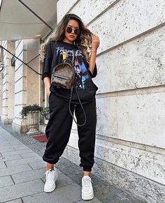 Sweatpants Outfit Ideas, Cute Sweatpants Outfit, Sweatpants Outfits, Cute Sweatpants, Sweatpants Outfit, Shein Outfits, Cute Lazy Outfits, Lazy Outfits