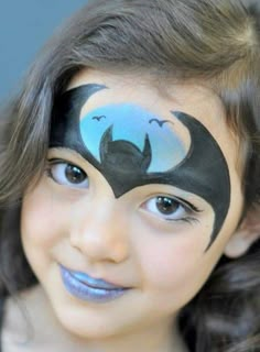 Bat Face Paint, Batman Face Paint, Batman Makeup, Superhero Face Painting, Batman Face, Halloween Makeup For Kids, Maquillage Halloween Simple, Mask Face Paint