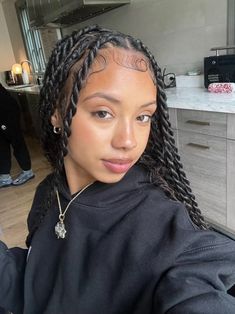 Wear Headphones, Cute Curly Hairstyles, Braids Hairstyles Pictures, Cute Box Braids Hairstyles, Twist Braid Hairstyles, Protective Hairstyles Braids, Pretty Braided Hairstyles, Hairdos For Curly Hair, Girls Hairstyles Braids