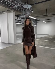 Chique Outfit, Mode Zara, Outfit Trends, Thanksgiving Outfit, Brown Dress, Fall Fashion Outfits