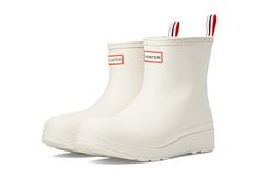 Ivory Rain Boots, Preppy Rain Boots, White Hunter Boots Outfit, Rain Boots Aesthetic, White Hunter Boots, Hunter Play Boots, Hunter Short Boots, Hunter Ankle Boots, White Rain Boots