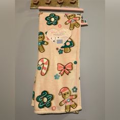 Brand New W/ Tags & Hanger Brand: Betsey Johnson Theme: Christmas/Gingerbread Size: 50in X 60in Ships Fast! Betsey Johnson Bedding, Christmas Gingerbread Cookies, Christmas Gingerbread, Betsey Johnson, Gingerbread Cookies, Blankets & Throws, Gingerbread, Brand New, Pink