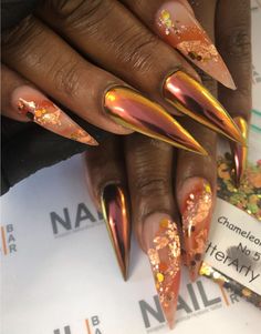 Gold Color Nail Designs, Fall Color Nail Designs Autumn, Molten Chrome Nails, Gold Pumpkin Nails, Gold Nail Designs Coffin, Fall Encapsulated Nails, Hip Nails, Chrome Fall Nails 2024, Fall Bling Nails