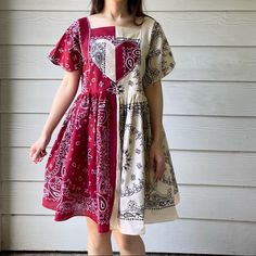 Handmade Bandana Dress/Maroon Beige/Heart Sku 4492 Size: Os Approximate Measurements Laying Flat: Pit To Pit: 20”. Pit To Hem: 25.5”. Shoulder To Hem: 35.5”. Waist: 19.5”. Seen On 5'5” Tall. Brand New. Bandana Dress Pattern For Women, Bandana Dress Diy, Bandana Dress, Upcycled Dress, Upcycle Sewing, Diy Dress, Girls Dream, Fashion Sewing, Leather And Lace