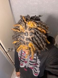 Loc Versatility, Half Dyed Locs, Loc Dye Ideas, Dread Colors, Color Dreads, Locs Dyed, Locs Colors, 2 Strand Twist, Dyed Locs