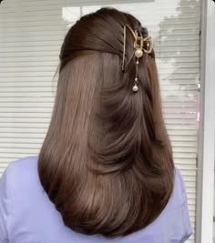 Silky hair Hairstyle Trends 2023, Women's Hairstyles, Art Happy, Haircuts For Long Hair