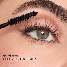 WHAT IT IS: An iconic defining mascara that delivers length & definition to create the perfect natural-looking lashes. WHAT IT DOES: A great addition to every makeup bag and professional makeup kit, this defining mascara clearly separates eyelashes, giving them a subtle and natural look using film formers designed to lengthen the entire lash. The formula also includes panthenol and Pro vitamin B5, conditioning lashes. Définicils defining mascara is our best mascara to give you separated, long la Makeup 40, No Makeup Makeup Look, Professional Makeup Kit, No Makeup Makeup, Mascara Primer, Mascara Makeup, Makeup Gift Sets, Eyelashes Mascara, Lengthening Mascara