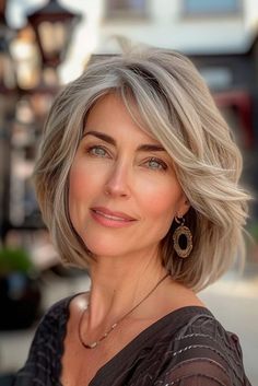 Medium Fine Hairstyles, Gray Haircuts, Low Maintenance Haircuts For Women, Haircuts For Women Over 50, Low Maintenance Haircut, Shaggy Hair, Hairstyles With Glasses, Medium Layered Hair