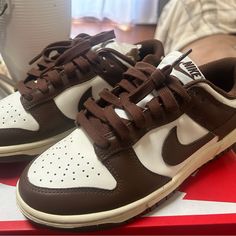 Stylish Nike Sneakers. Brown And White Color Scheme. Comfortable And Trendy. Nike Blazer Outfit, Trendy Shoes Sneakers, Preppy Shoes, Pretty Shoes Sneakers, All Nike Shoes, Shoe Wishlist, Cute Nike, Cute Nike Shoes, Cute Nikes