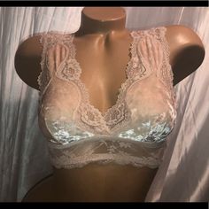 This Is Brand New With Tags Size Xsmall Fitted Delicate Lace Camisole Bra, Delicate Lace Camisole Fitted Bra, Delicate Lace Fitted Camisole Bra, Delicate Lace Camisole Bra, Sheer Fitted Low-cut Bra, Fitted Low-cut Sheer Bra, Fitted Sheer Low-cut Bra, Low-cut Sheer Fitted Bra, Fitted Low-cut Lace Bra