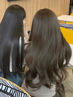 Xiaohongshu Body Goals, Xiaohongshu Hair, Xiaohongshu Hairstyle, Healthy Hair Aesthetic, Hair Essential Oils, Shiny Healthy Hair, Shiny Black Hair, Jack Martin, Oils For Hair