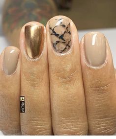 Chrome Gel Manicure, Flair Nails, Sophisticated Nails, Finger Nail Art, Fall Gel Nails, Simple Gel Nails, Work Nails, Nail Tattoo, Neutral Nails