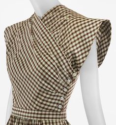 Vintage Dress Inspiration, Claire Mccardell 1940s, Claire Mccardell Popover Dress, Claire Mccardell Dress, American Fashion Style, Claire Mccardell, Madeleine Vionnet, Summer Outfits 2024, Lindy Hop