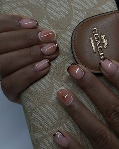 My ideal fall colours are browns, nudes, golds and rose golds. Happy Sunday 🤎 #dovenailsbysharon #structuredmanicure Year Round Nail Ideas, Natural Fall Nail Designs, Gold Tips Nails Acrylic, Short Tortoise Nails, Oval Short Nails Ideas, Nails Acrylic Nude Color, Short Brown Nails Acrylic, Short Nail Acrylic Designs, Brown Short Acrylic Nails