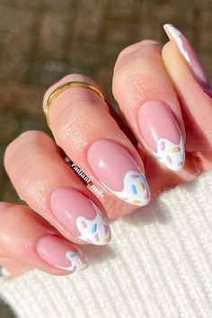 Cute And Fun Nails, Easy Nail Art Coffin Shape, Nail Designs For Short Almond Nails, Cute Pastel Nail Ideas, Fun And Simple Nails, One Accent Nail Designs, 20th Bday Nails, Cute Nails Simple Design, Back To School Simple Nails