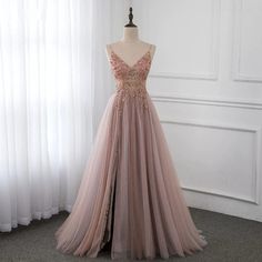 Dresses School, Ballgown Dress, Crystal Prom Dress, Prom Dresses Long Pink, Girl Shopping, Dress Spaghetti Straps, Spaghetti Strap Prom Dress, Moda Outfit, Pink Prom Dress