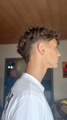 Boys Baseball Haircut, Short Men Haircut Fade, Euro Mullet, Burst Fade Short Hair, Short Mullet Hair, Mens Haircuts Thick Hair, Modern Mullet Haircut, Short Taper Fade, Taper Fade Short Hair